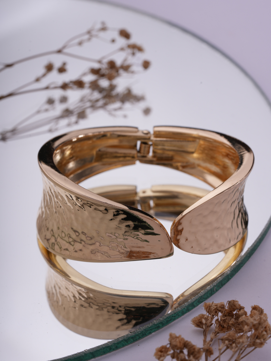 Ripple Riot – Anti Tarnish Bracelet