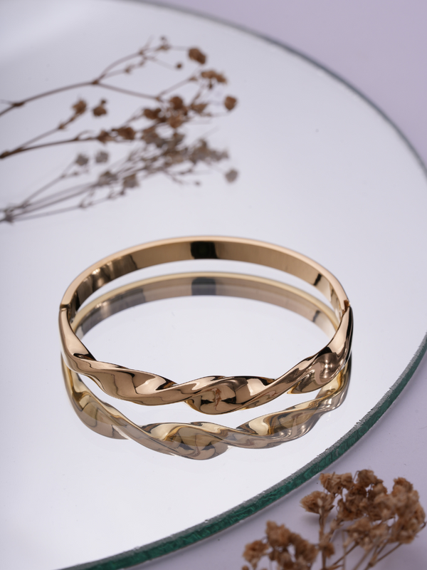 Slick Flick – Anti Tarnish Bracelet