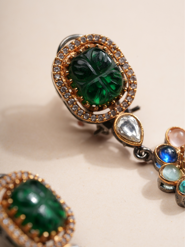 Garden Muse Carved Gem Choker & Earrings Set