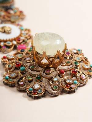 Regal Ganesha Embossed Doublet Stone Necklace