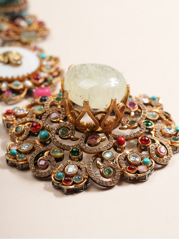 Regal Ganesha Embossed Doublet Stone Necklace