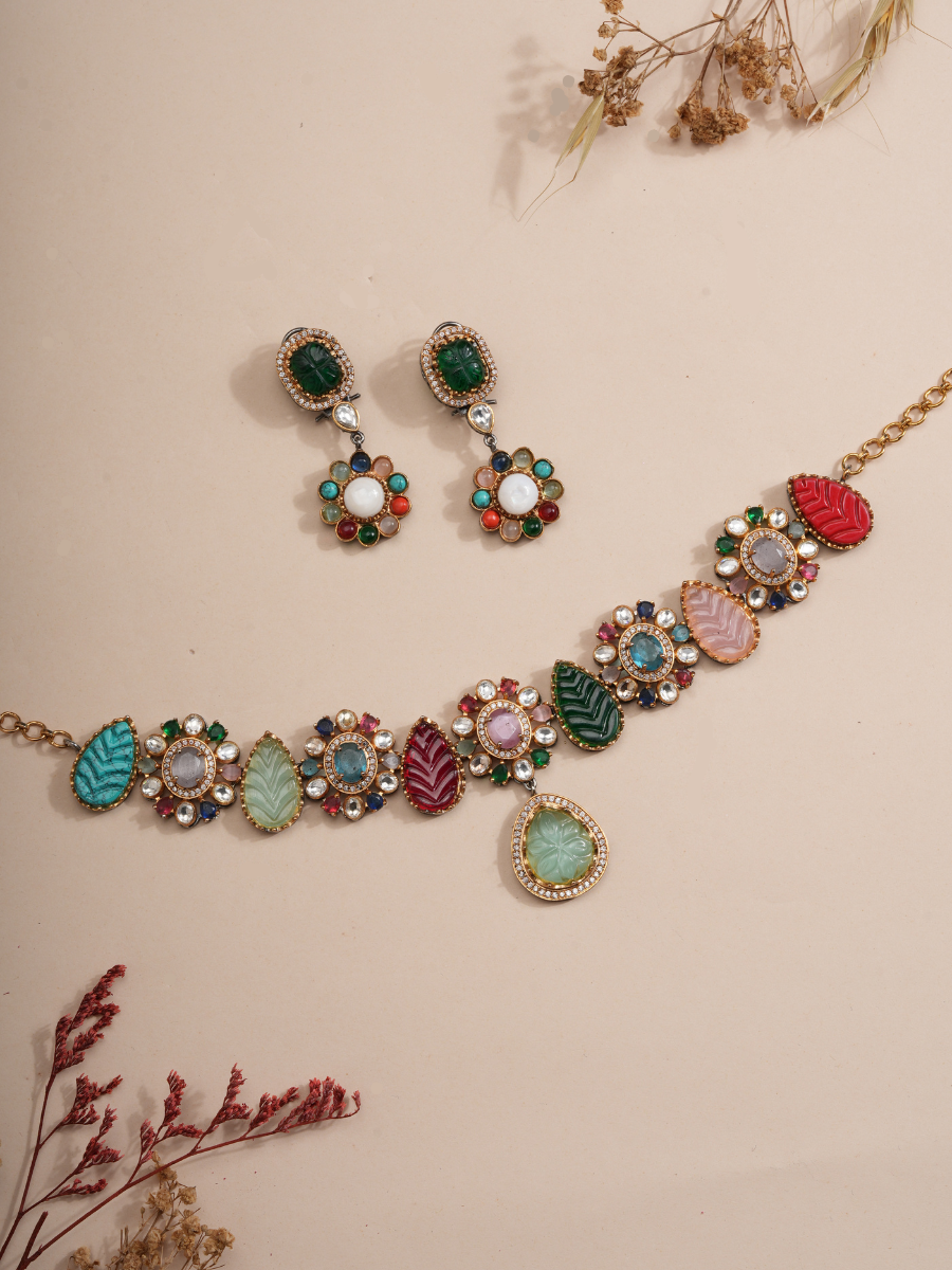 Garden Muse Carved Gem Choker & Earrings Set