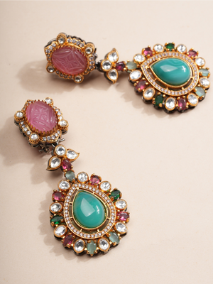 Regal Lotus Carved Gemstone Necklace & Earrings Set