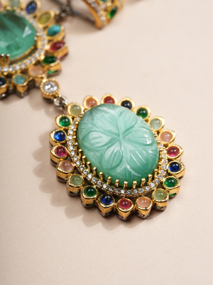 Carved Royal Drops Gemstone Necklace & Earrings Set