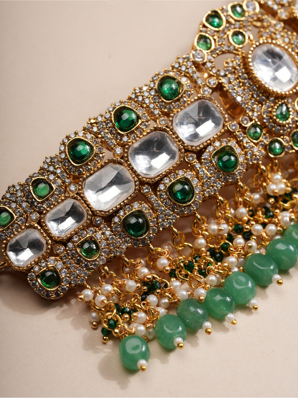 Emerald Green Kundan Choker Necklace & Earrings Set