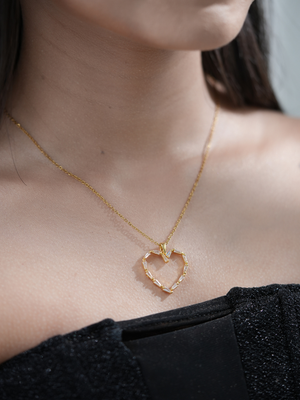 Glitz Heartbeam – Anti Tarnish Necklace
