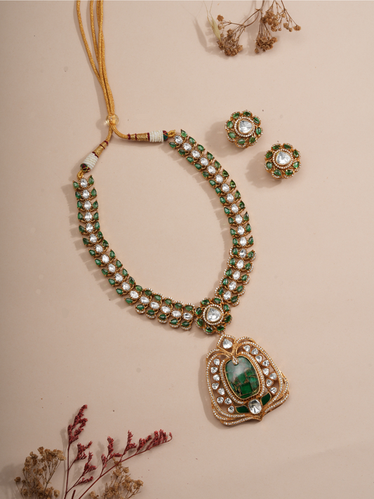 Emerald Queen Polki Kundan Necklace & Studs Set