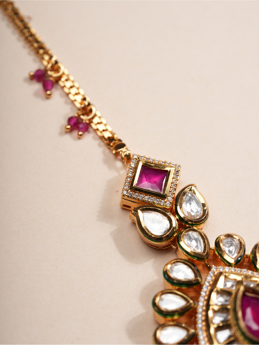 Royal Radiance – Ruby Kundan Maang Tikka