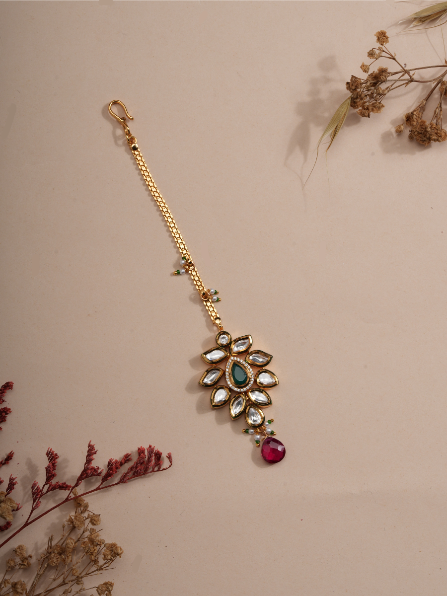 Regal Kundan Floral Maang Tika