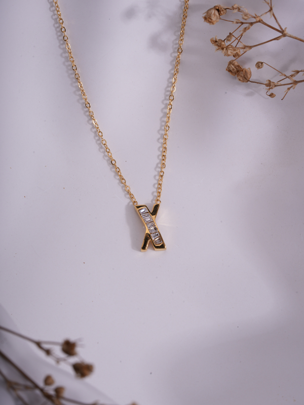 XOXO Glow – Anti-Tarnish Necklace