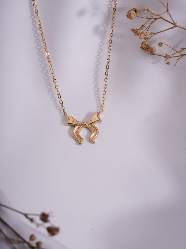 Golden Knot – Bow Charm Gold Plated Anti-Tarnish Necklace