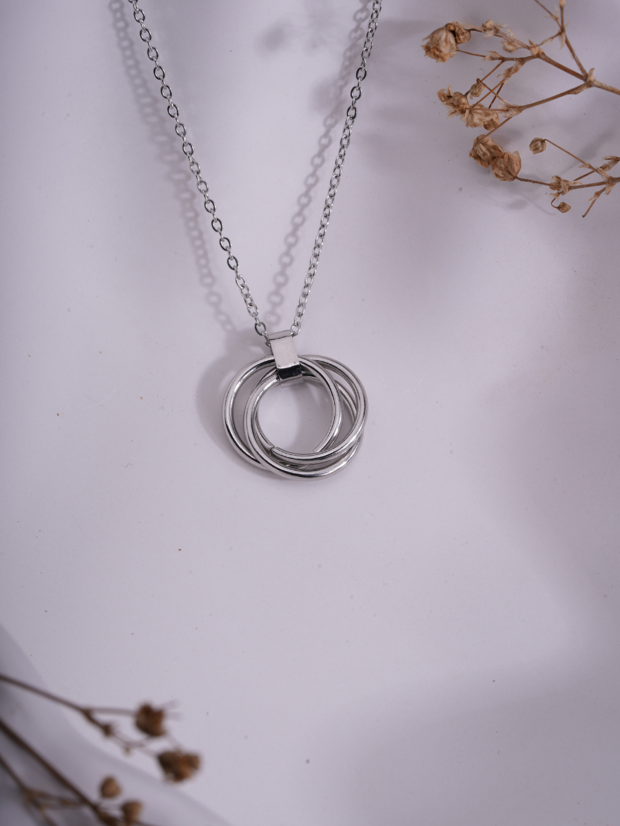 Loop Theory – Anti Tarnish Necklace