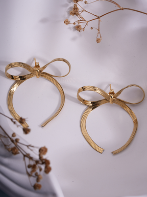 Bowsome – Anti Tarnish Earrings