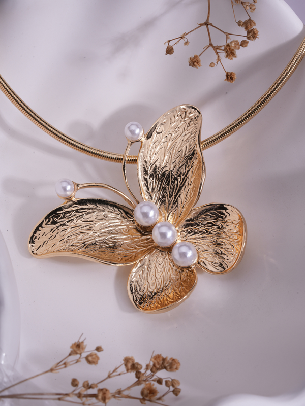 Wings of Pearl – Anti Tarnish Necklace