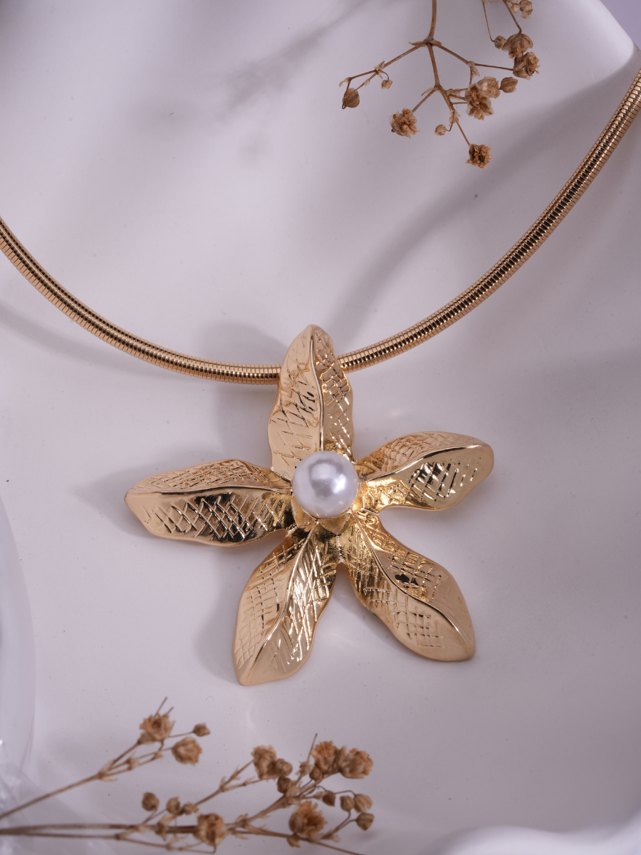 Twilight Petals – Anti Tarnish Necklace