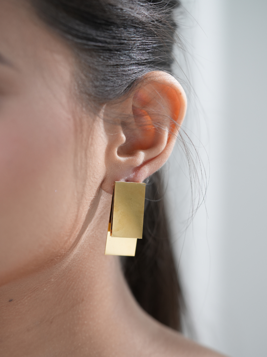 Glam Layered Glint – Anti Tarnish Earrings